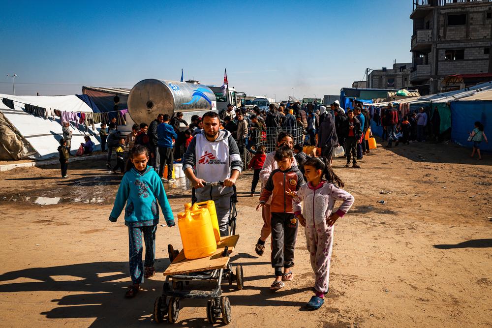 The impossible task of getting lifesaving supplies into Gaza