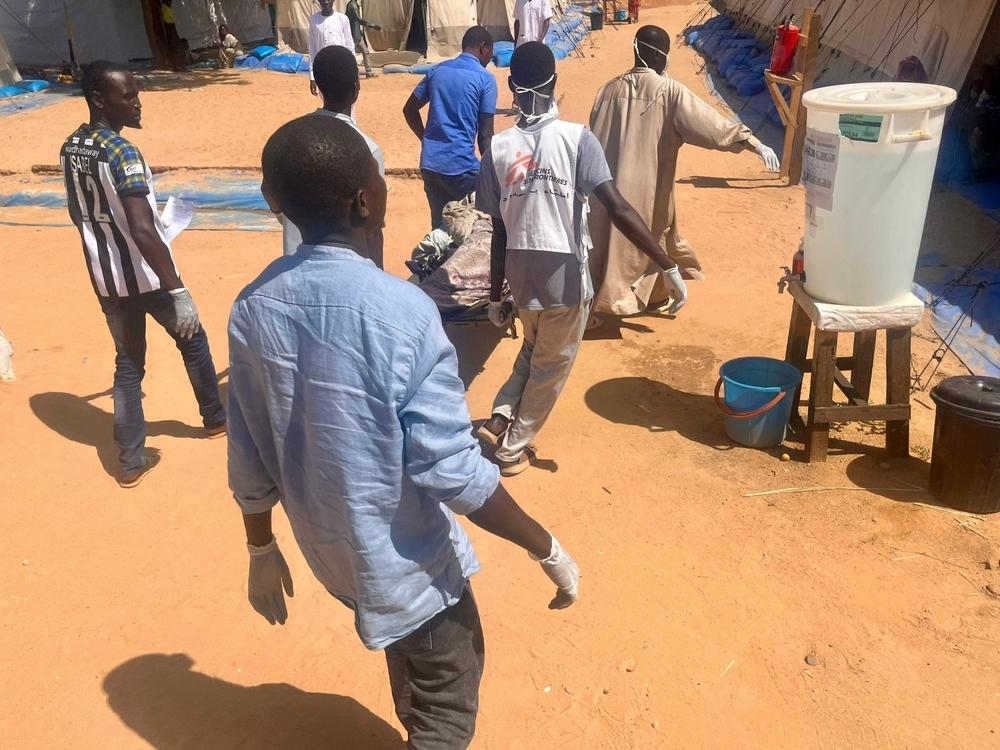 Premier patient admis suite à l'augmentation de l'afflux de réfugiés du Soudan après l'intensification des combats à El Geneina. 4 novembre 2023. 