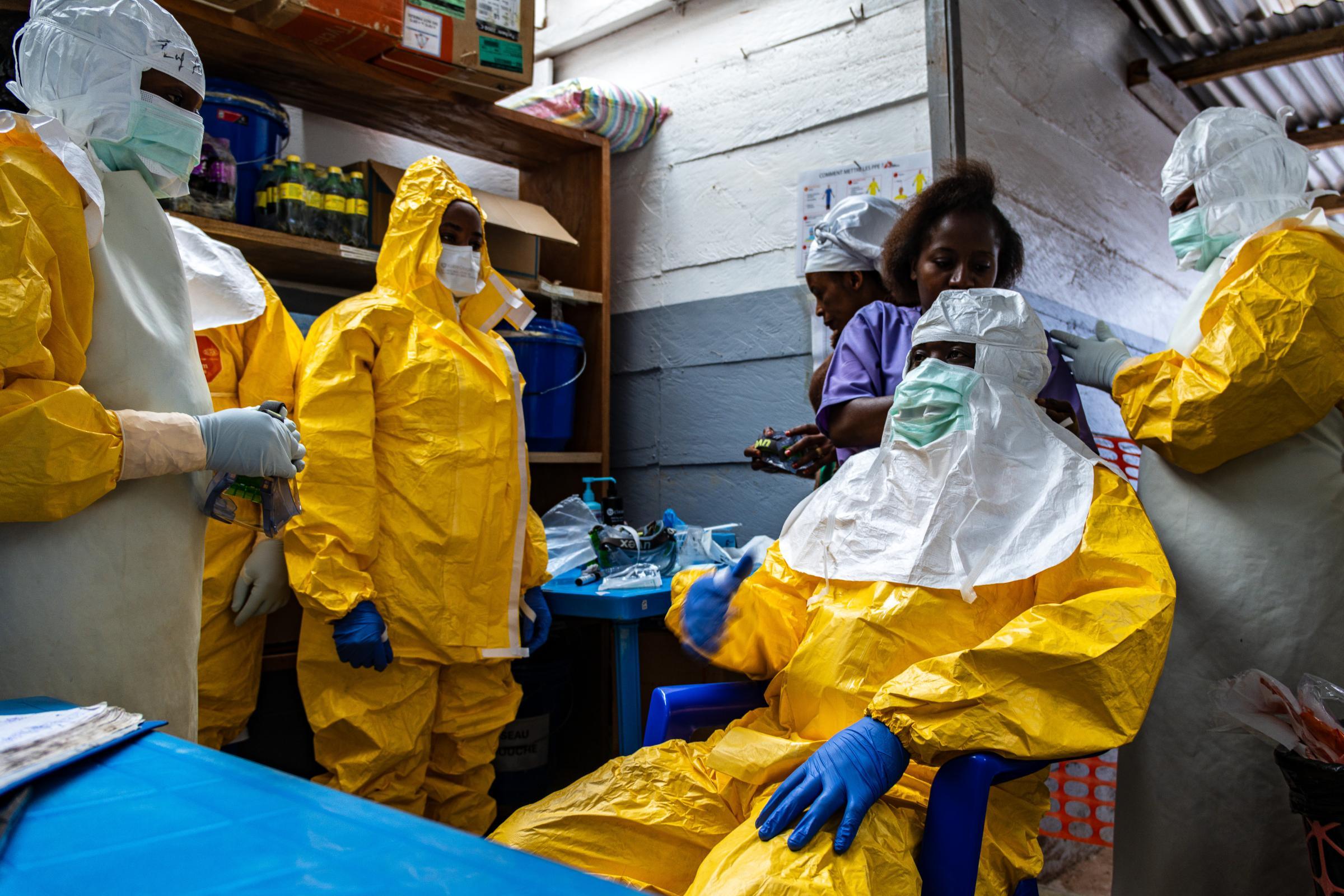Que faudra-t-il faire pour mettre fin à cette épidémie d'Ebola ?